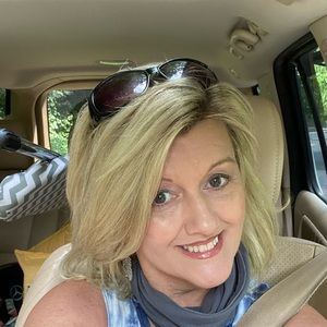 Meet your Posher, Ginny